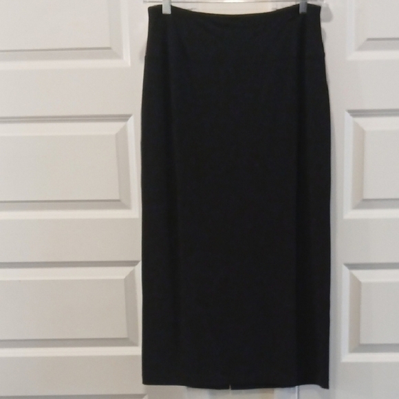 J Jill Wearever Collection Smooth Fit Black Maxi With Split - Picture 2 of 3
